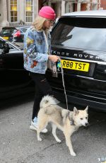 CARA DELEVINGNE Arrives at Her Hotel in London 08/03/2016