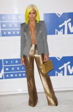 CASSIE VENTURA at 2016 MTV Video Music Awards in New York 08/28/2016