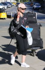 DOVE CAMRON at Vancouver International Airport 08/14/2016