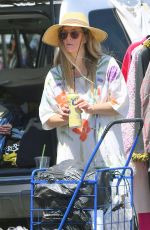 DREW BARRYMORE Shopping at a Flea Market in Los Angeles 08/14/2016