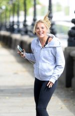 FRANKIE GAFF Out Jogging in London 08/09/2016