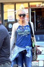 GWEN STEFANI Out and About in Beverly Hills 08/28/2016