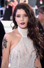 HALSEY at 2016 MTV Video Music Awards in New York 08/28/2016