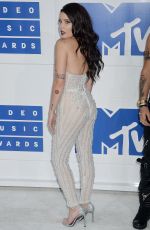 HALSEY at 2016 MTV Video Music Awards in New York 08/28/2016