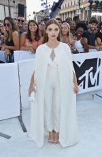 HOLLAND RODEN at 2016 MTV Video Music Awards in New York 08/28/2016