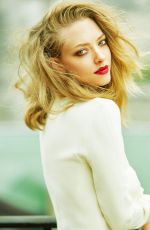 AMANDA SEYFRIED in Elle Mahazine, China September 2016 Issue