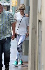 TAYLOR SWIFT Arrives at a Gym in New York 08/09/2016