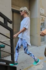 TAYLOR SWIFT Arrives at a Gym in New York 08/09/2016