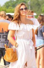 INGRID VANDEBOSCH Out in Hamptons 08/05/2016