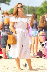 INGRID VANDEBOSCH Out in Hamptons 08/05/2016
