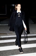 IZBEL GOULART at Santos Dummont Airport in Rio De Janeiro 08/11/2016