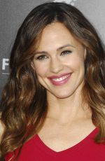 JENNIFER GARNER at ‘Nine Lives’ Premiere in Hollywood 08/01/2016