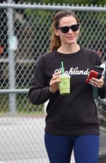 JENNIFER GARNER Leaves a Gym in Brentwood 08/09/2016