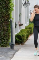 JENNIFER GARNER Leaves a Gym in Los Angeles 08/27/2016