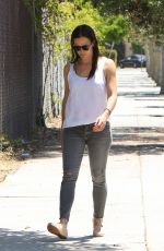 JENNIFER GARNER Out and About in Brentwood 08/03/2016