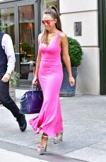 JESSICA ALBA Leaves Her Hotel in New York 08/25/2016