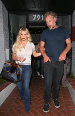 JESSICA SIMPSON Leaves a Mexican Restaurant in West Hollywood 08/16/2016