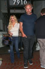 JESSICA SIMPSON Leaves a Mexican Restaurant in West Hollywood 08/16/2016