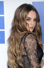JOANNA JOJO LEVESQUE at 2016 MTV Video Music Awards in New York 08/28/2016