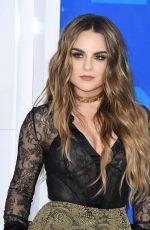 JOANNA JOJO LEVESQUE at 2016 MTV Video Music Awards in New York 08/28/2016