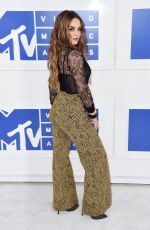 JOANNA JOJO LEVESQUE at 2016 MTV Video Music Awards in New York 08/28/2016