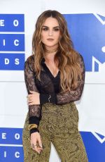 JOANNA JOJO LEVESQUE at 2016 MTV Video Music Awards in New York 08/28/2016