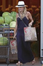 JULIE BENZ Shopping Groceries in Beverly Hills 08/08/2016