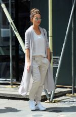 KATE BECKINSALE Shopping at Notting Hill in London 08/03/2016
