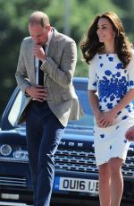 KATE MIDDLETON Out in Luton 08/24/2016