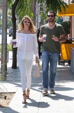 KATE UPTON Leaves Coffee Been & Tea Leaf in Beverly Hills 08/11/2016