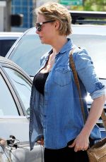 KATHERINE HEIGL Out and About in Los Feliz 08/13/2016