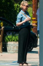 KATHERINE HEIGL Out in Los Angeles 08/18/2016