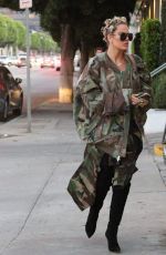 KHLOE KARDASHIAN Shows New Hairdo at Morton