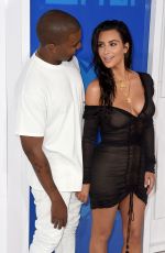KIM KARDASHIAN at 2016 MTV Video Music Awards in New York 08/28/2016