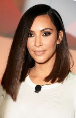 KIM KARDASHIAN at #blogher16 Experts Among Us Conference in Los Angeles 08/05/2016