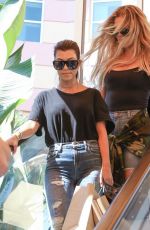 KOURTNEY and KHLOE KARDASHIAN Out Shopping in Encino 08/23/2016
