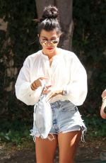 KOURTNEY KARDASHIAN Out in Calabasas 08/02/2016