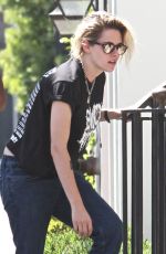 KRISTEN STEWART at Gracias Madre Restaurant in West Hollywood 08/22/2016