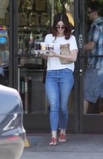 LANA DEL REY at Western Bagel in Los Angeles 08/20/2016