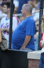 LESLIE MANN at New York Yankees v New York Mets 08/02/2016