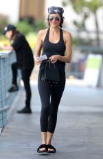 LISA RINNA Out and About in Sherman Oaks 08/22/2016