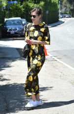 LIZZY CPLAN Out and About in Brentwood 08/14/2016