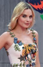 MARGOT ROBBIE at 