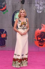 MARGOT ROBBIE at 
