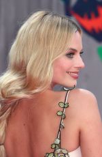 MARGOT ROBBIE at 