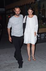 NATALIE PORTMAN Leaves Il Buco Italian Restaurant in New York 08/15/2016