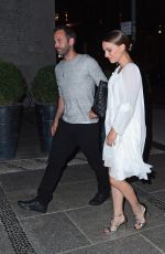 NATALIE PORTMAN Leaves Il Buco Italian Restaurant in New York 08/15/2016