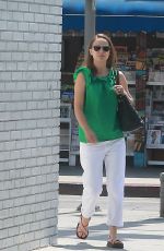 NATALIE PORTMAN Out in Los Angeles 08/26/2016