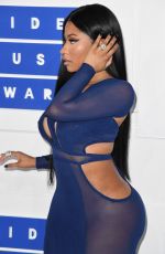 NICKI MINAJ at 2016 MTV Video Music Awards in New York 08/28/2016