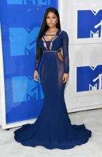 NICKI MINAJ at 2016 MTV Video Music Awards in New York 08/28/2016